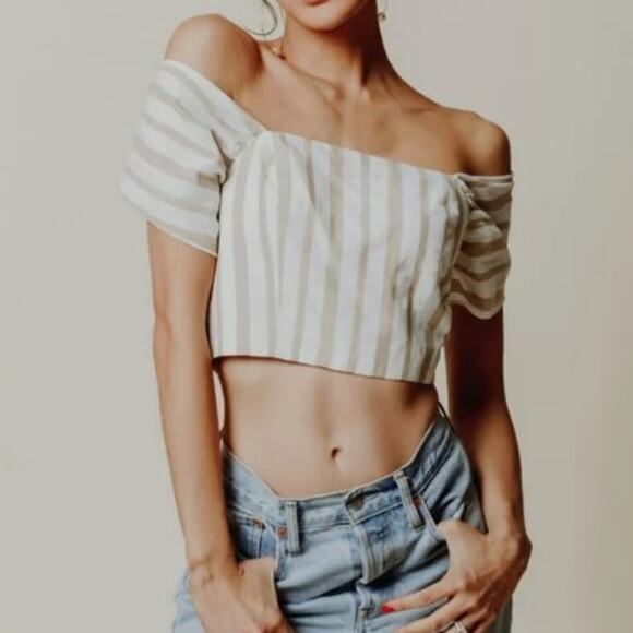 Chriselle Lim for J.O.A. Crop Top w/Tie Tan Cream Stripe L - Picture 3 of 8